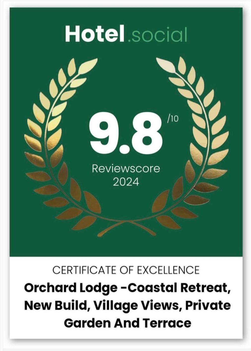 Orchard Lodge -Coastal Retreat, New Build, Village Views, Private Garden And Terrace Saint Brides Major Exterior foto